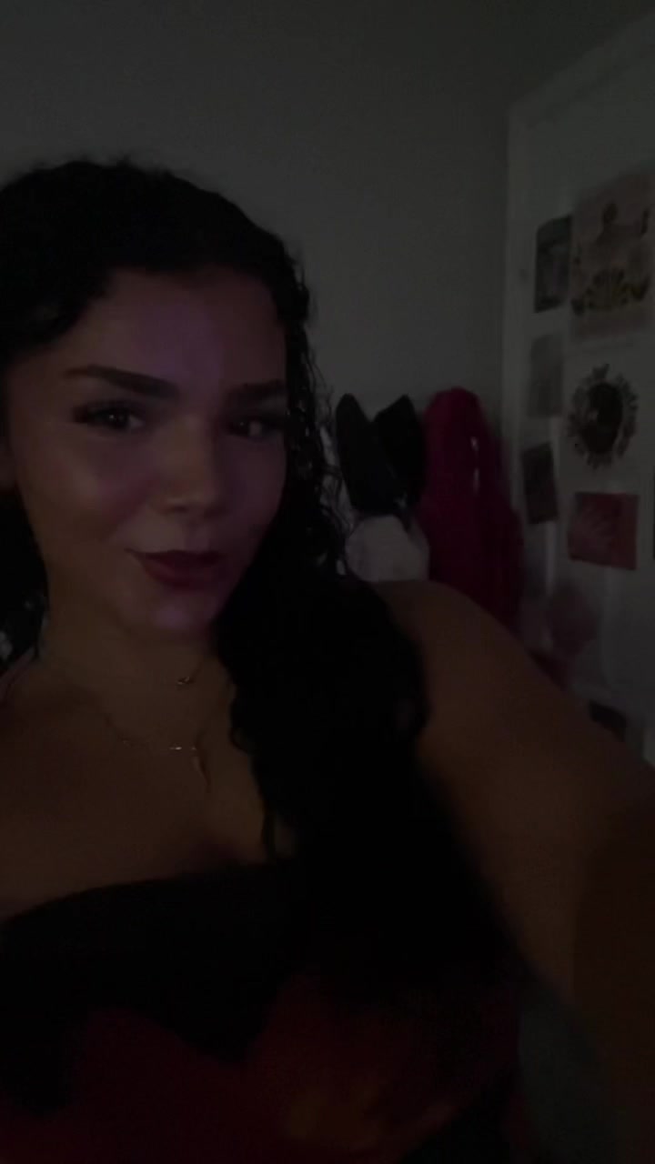 @victoriarusso