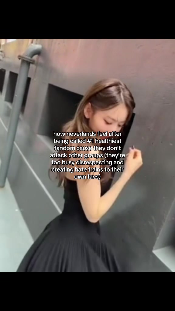 @𝓢𝓱𝓾 🧸