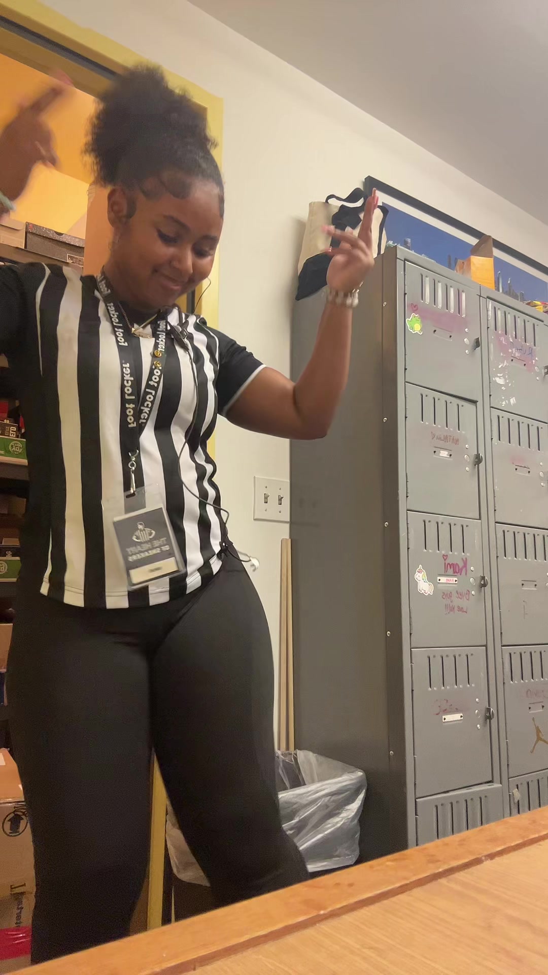 @nikkivswrld