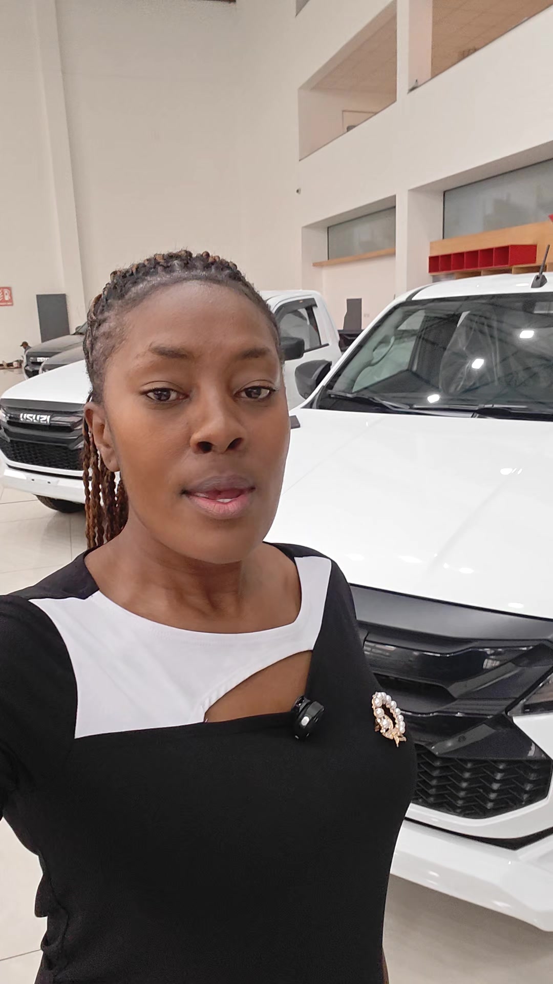 @Stella wa Isuzu