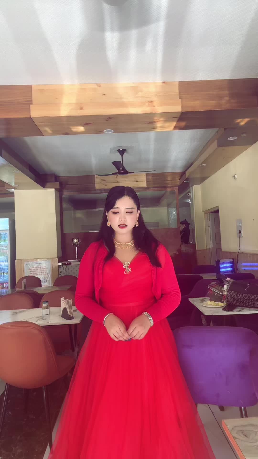 @Simran pariyar🎵