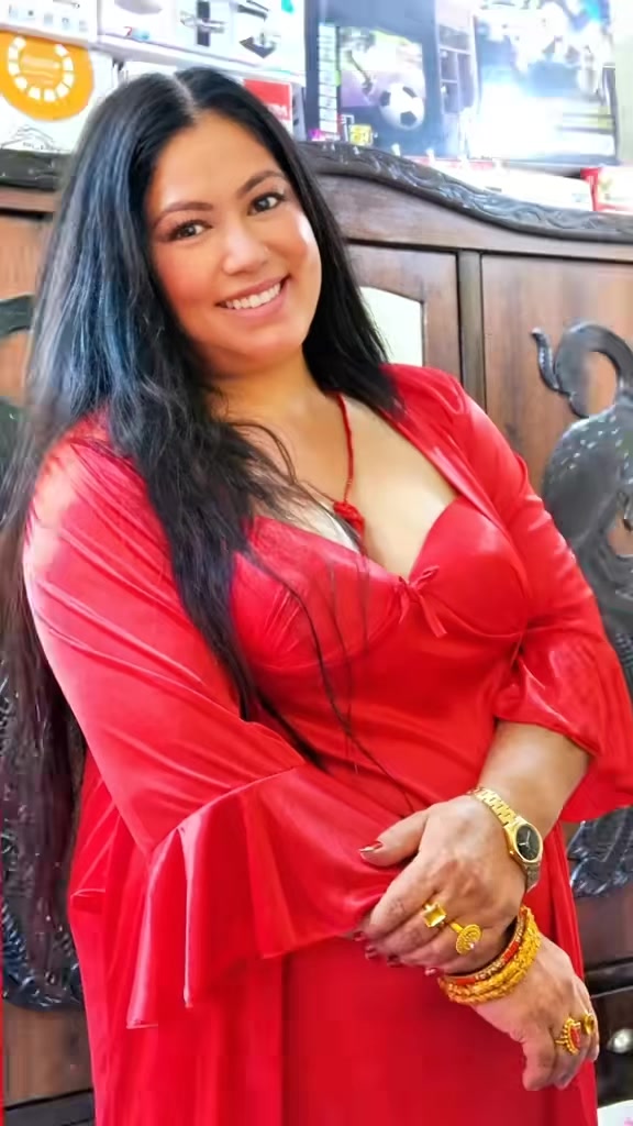 @MINA LUNGELI MAGAR