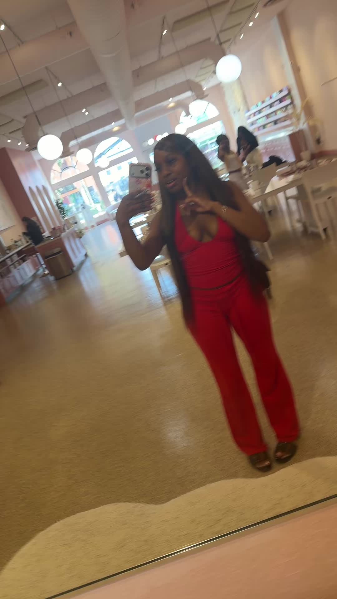 @TheRealAnna 🎀