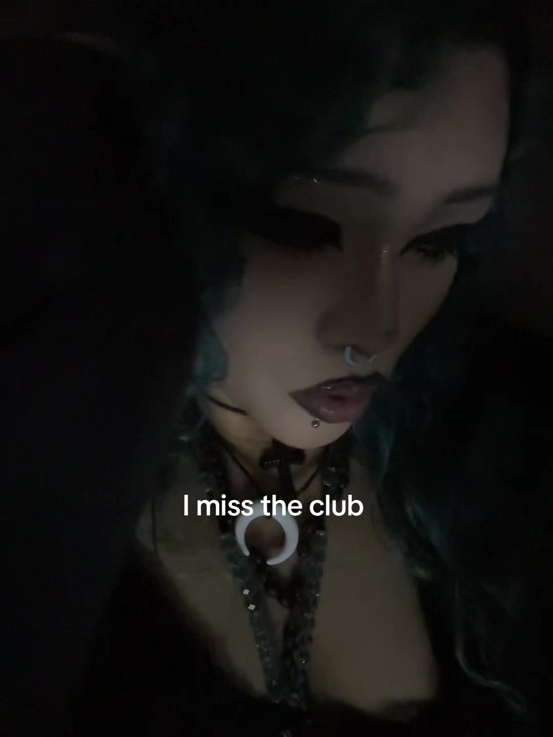 @Bexky ☆⋆。𖦹°‧★