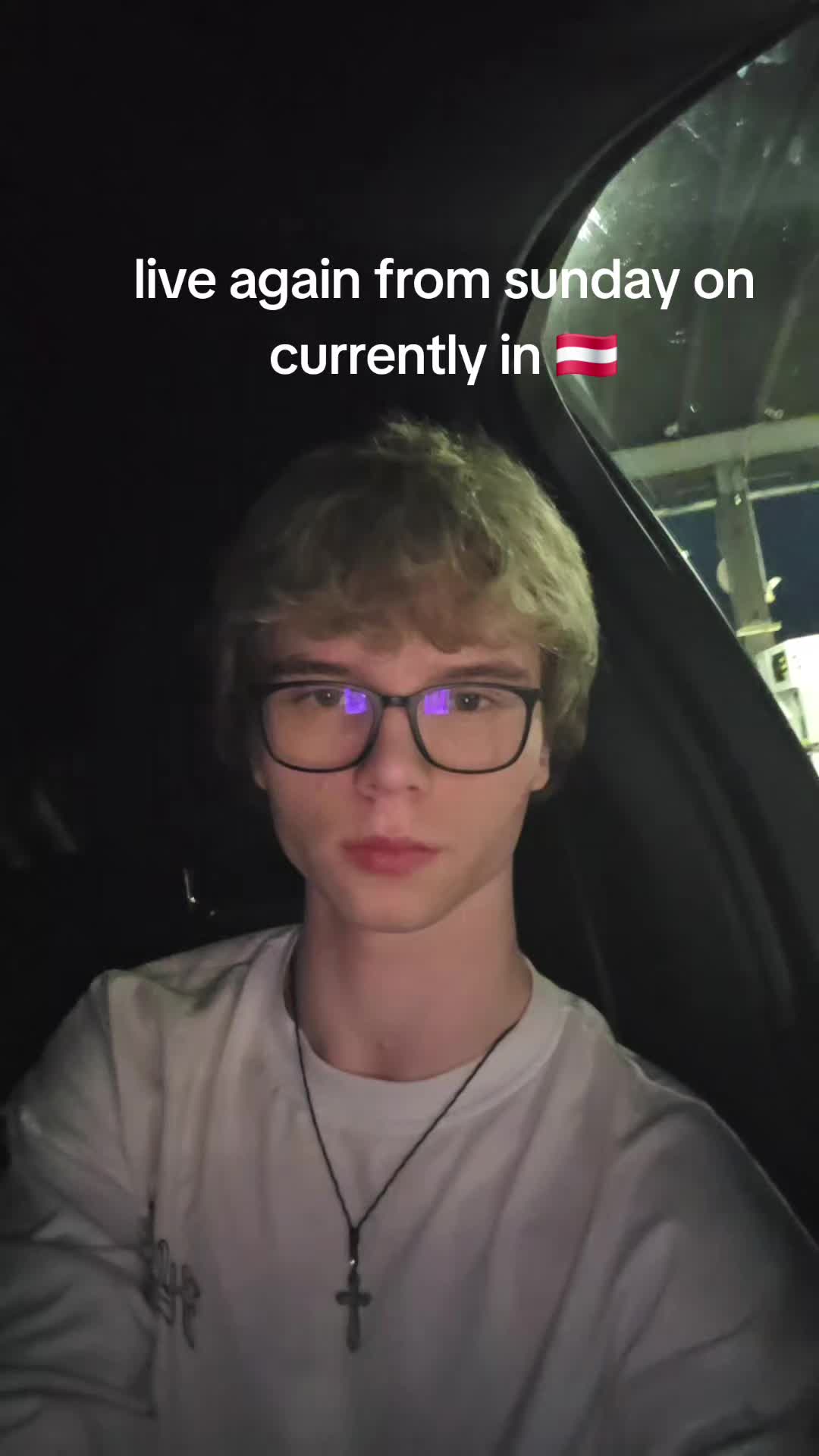 @Vicotryona