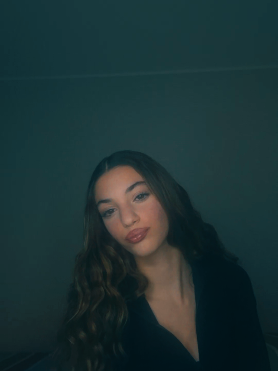 @𝕶𝖊𝖑𝖑𝖞🌟