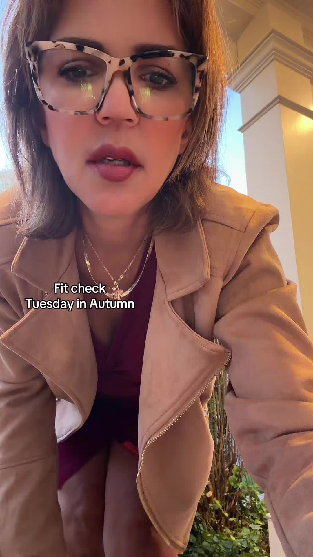 @Demi