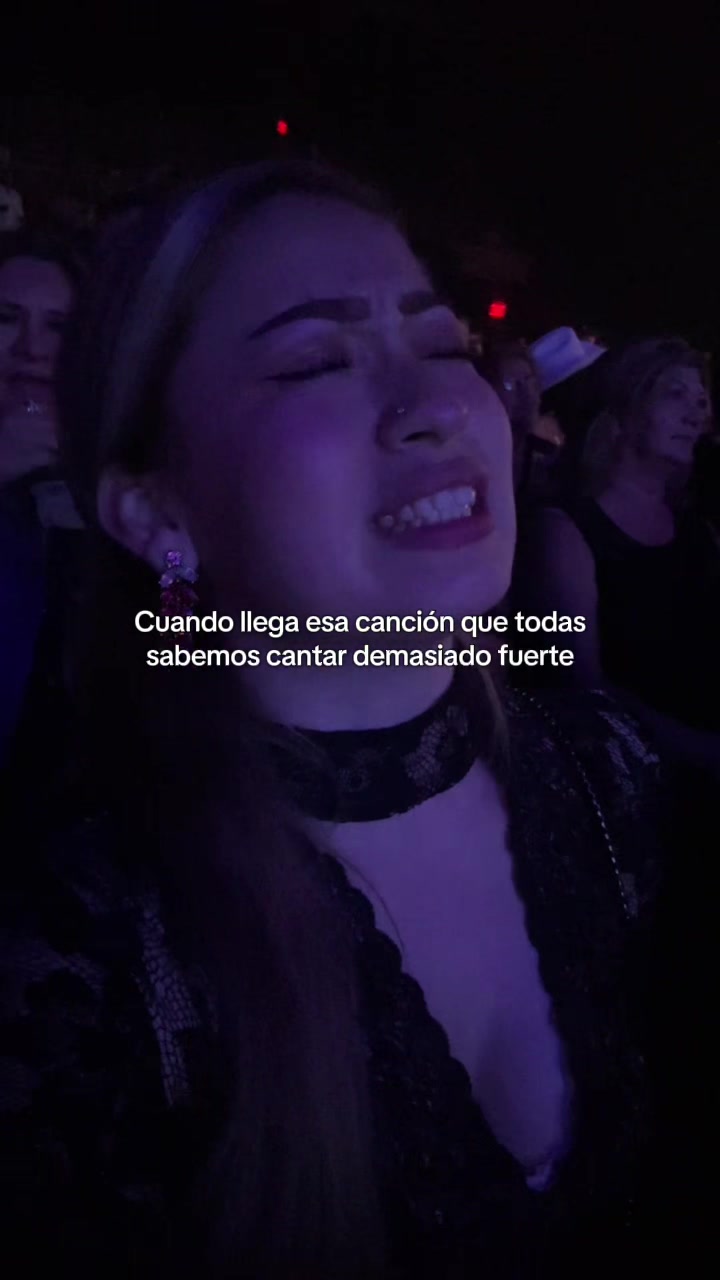 @daaniimeejiiaa