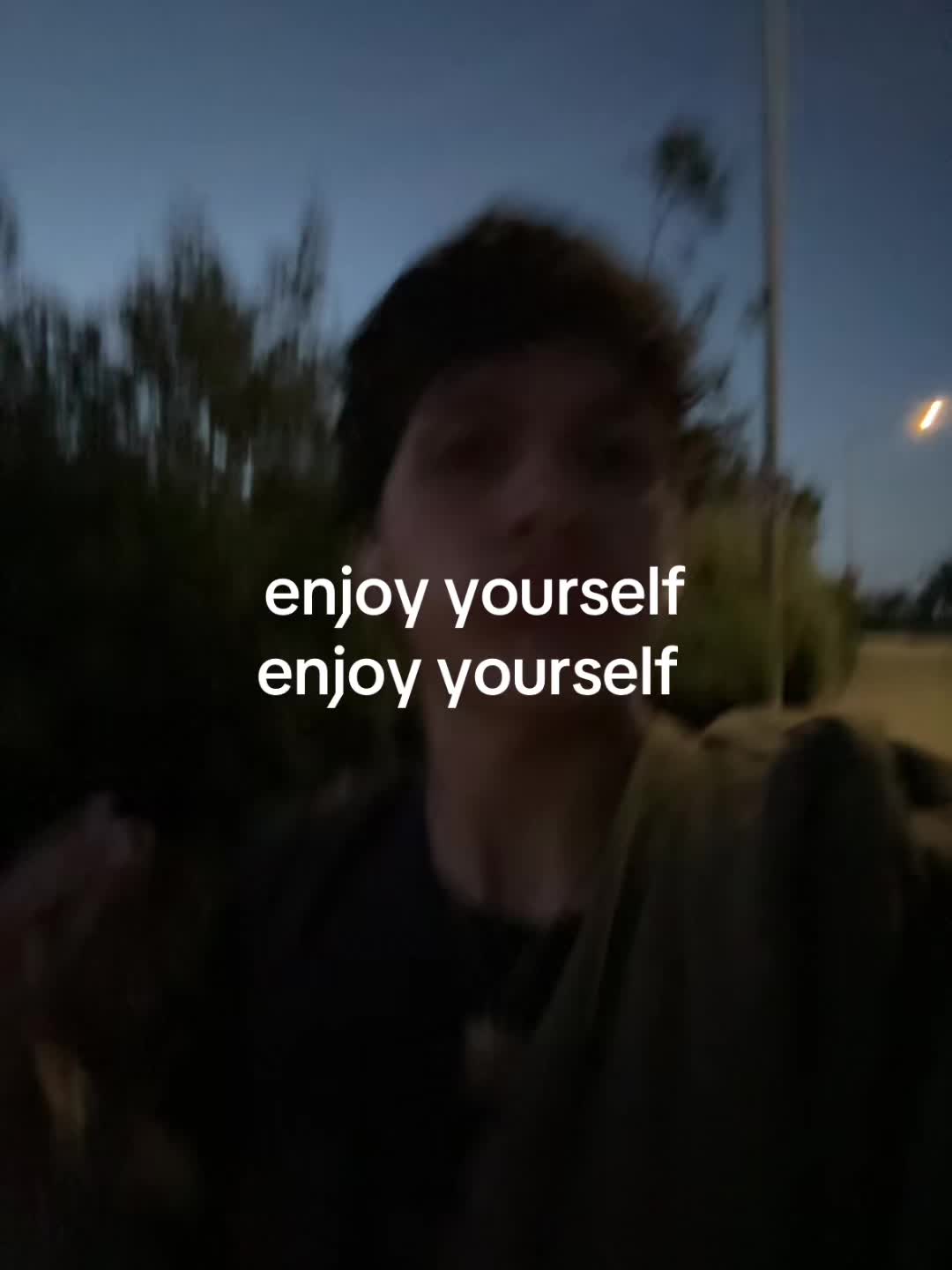 @☮️
