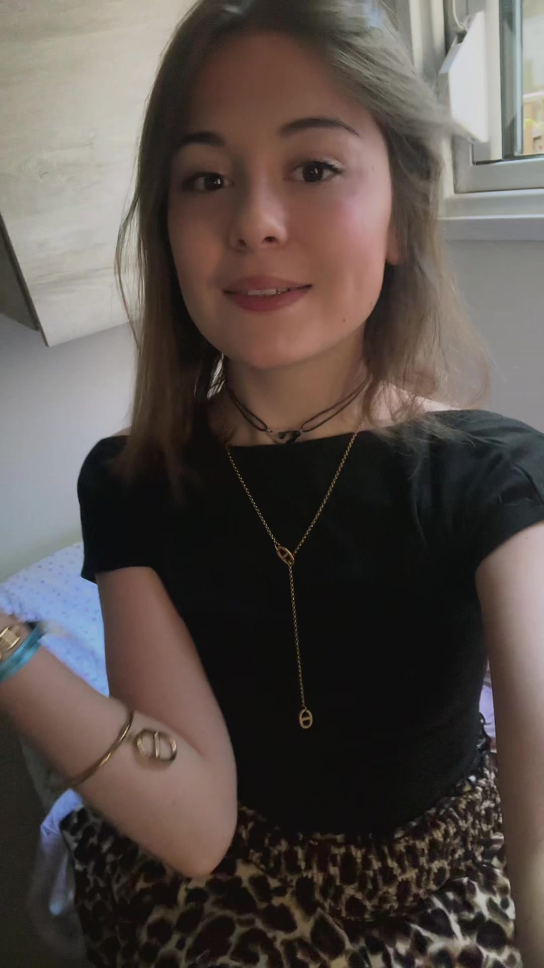 @E'