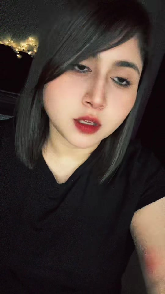 @(^_-)Śàñďŷ