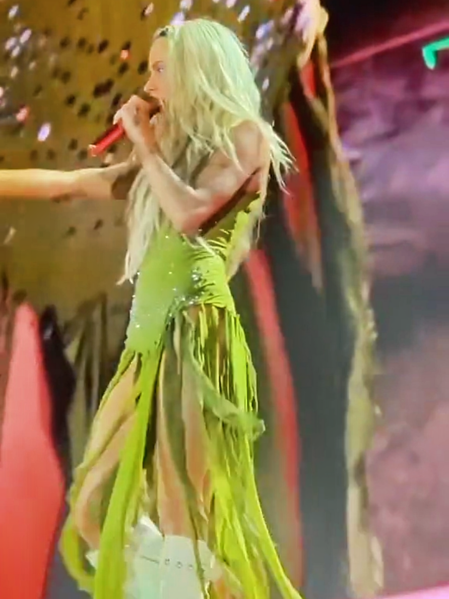 @tini_emilia_reinas