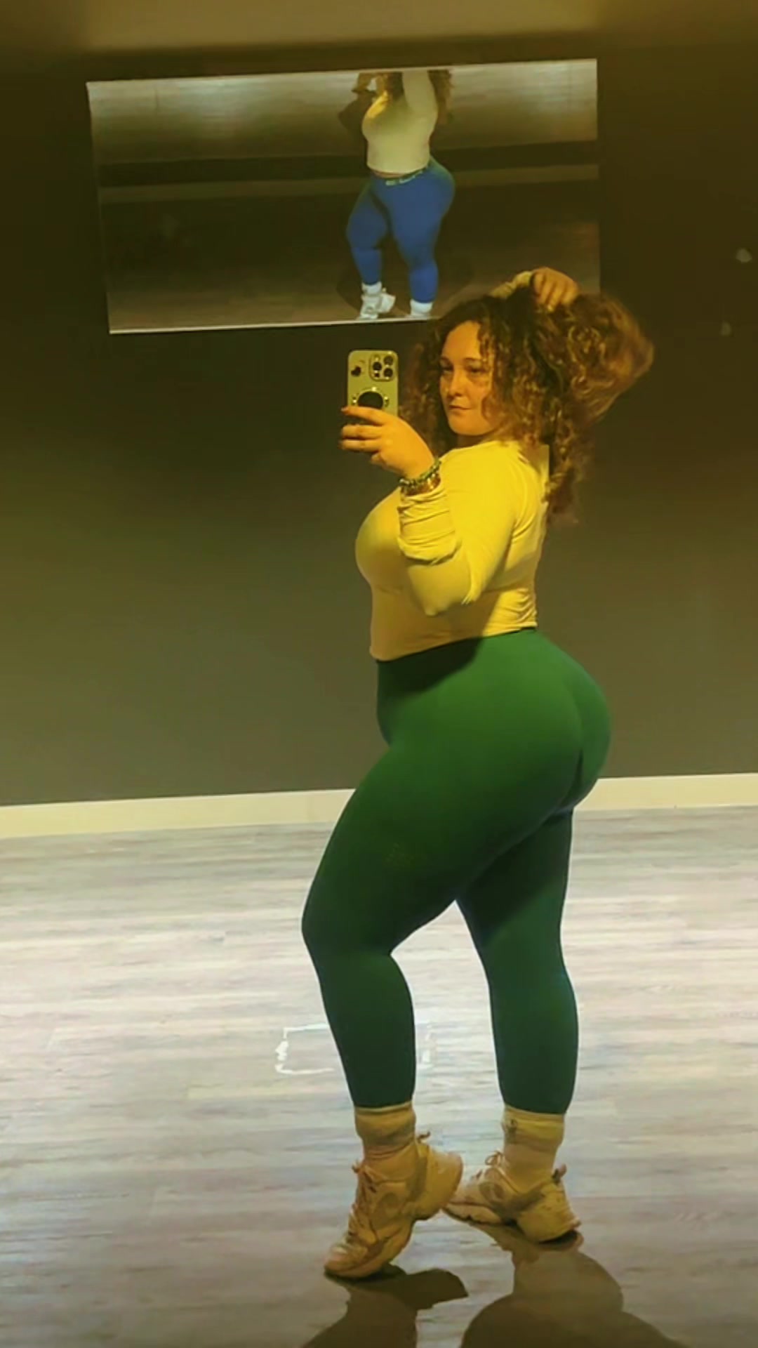@Bobeepsquats34
