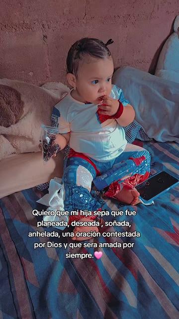 @❤️😻ZOE MONTOYA🥰💜