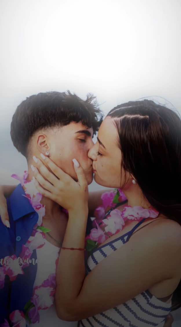 @𝓓𝓪𝓱𝓷𝓪  ♡