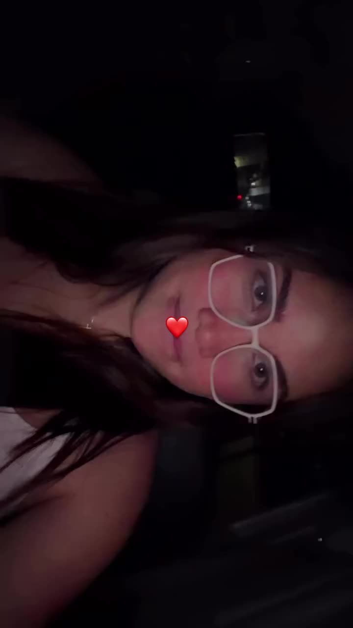 @Salma 🐰🍑