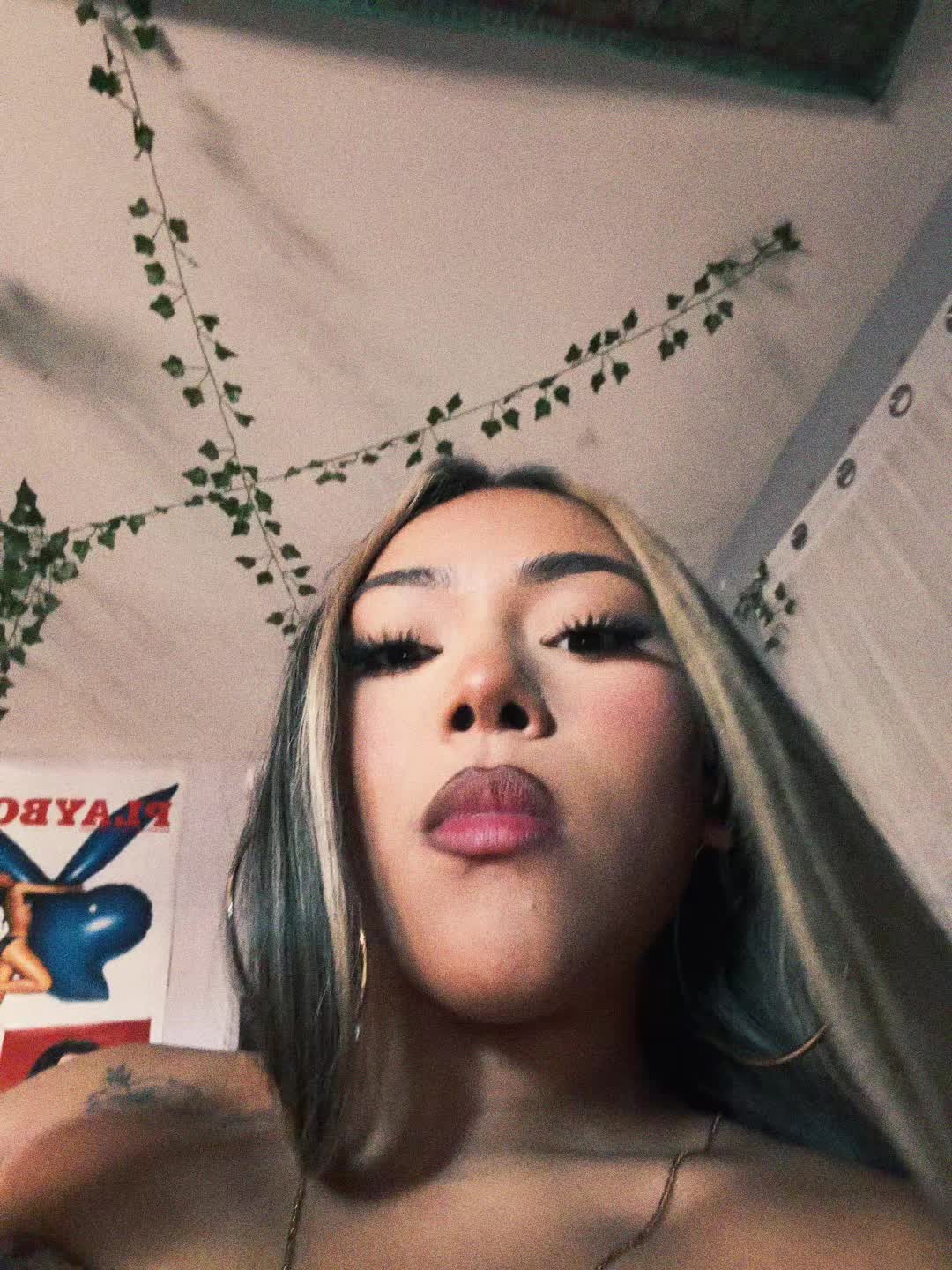 @cyndi🕸️
