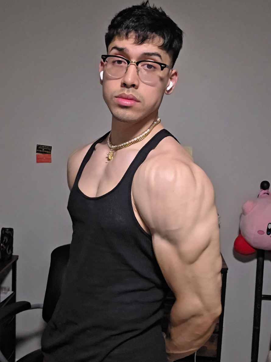 @johnnydivines