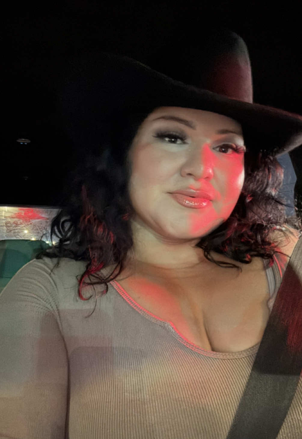 @MayraCherryOnTop🍒