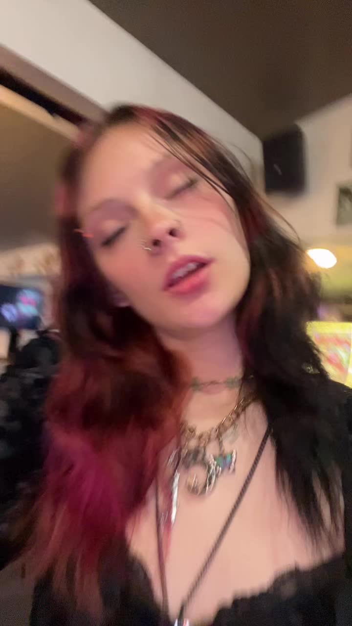 @lexi⛓️🍒🖤