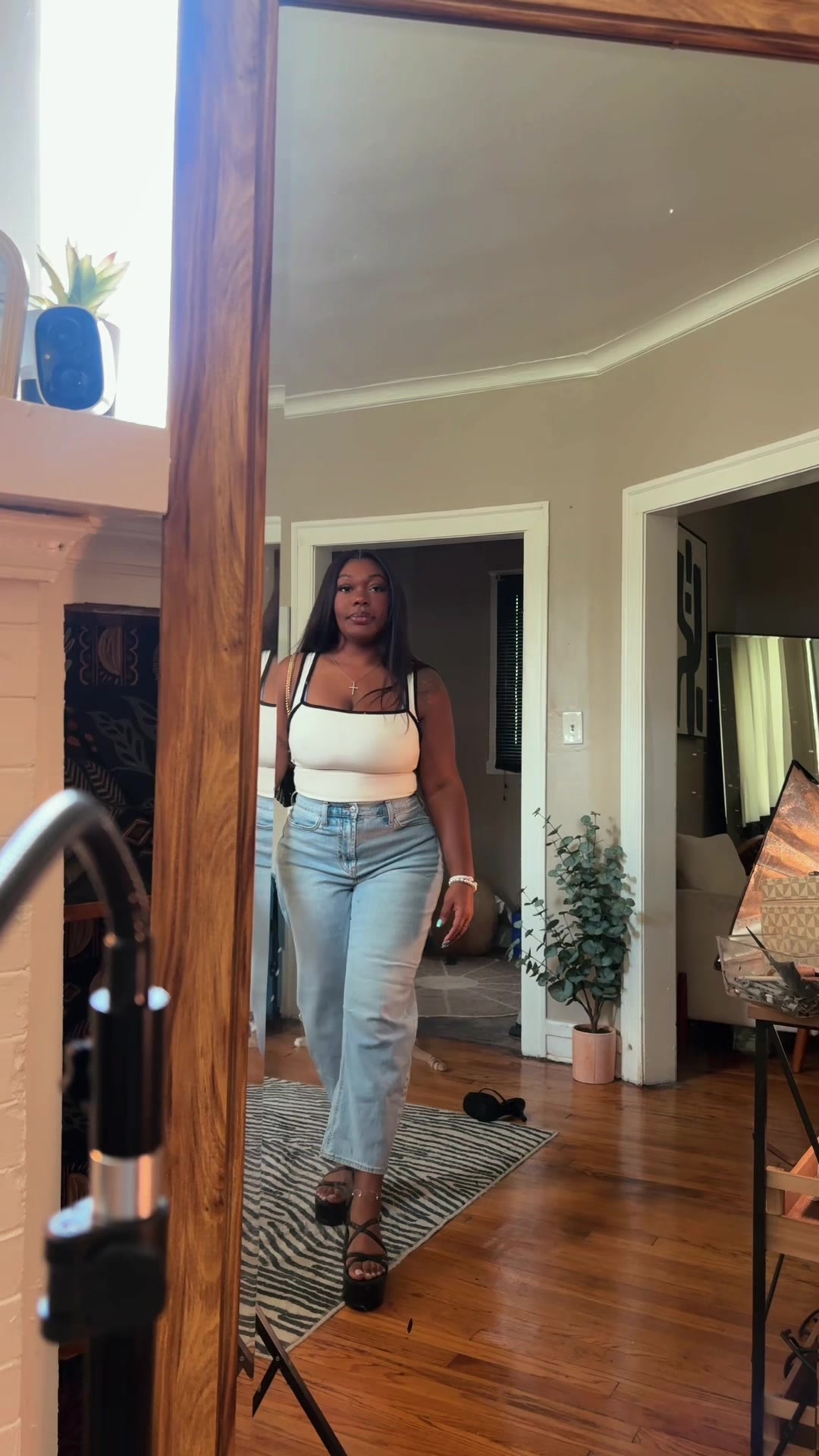 @MelaninMonroe