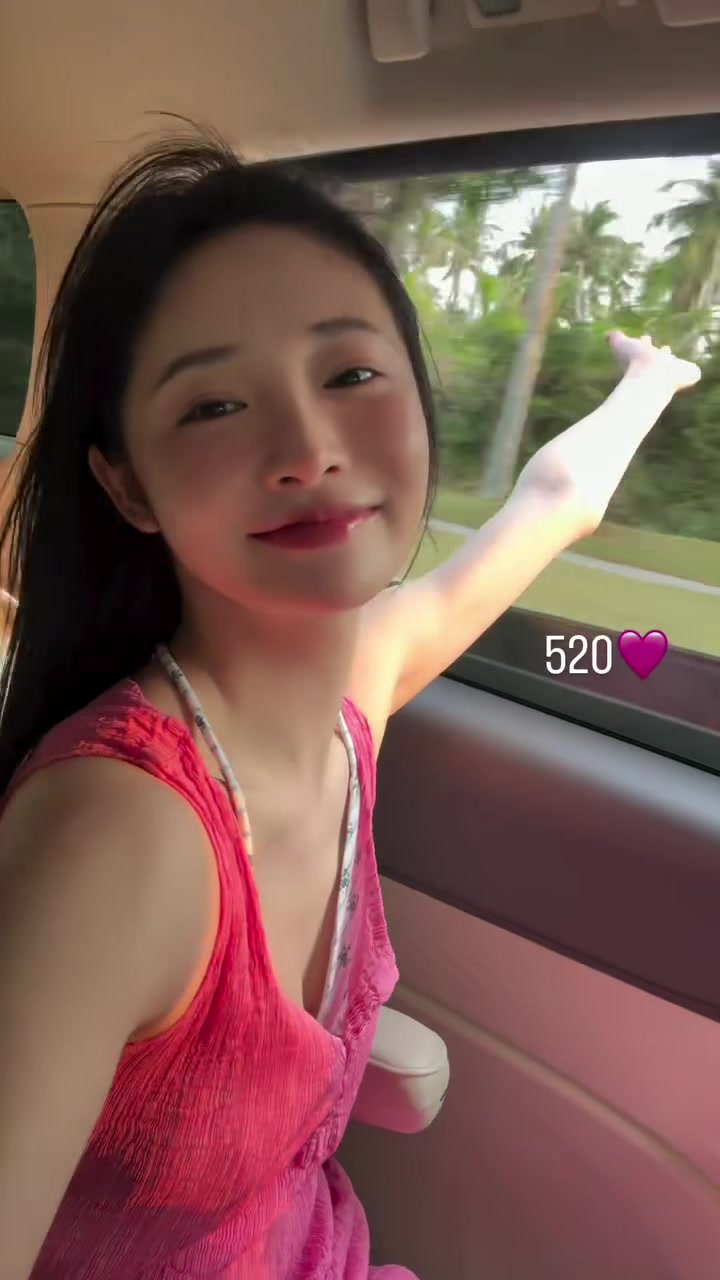 @🍒 zhou jieqiong 🍒