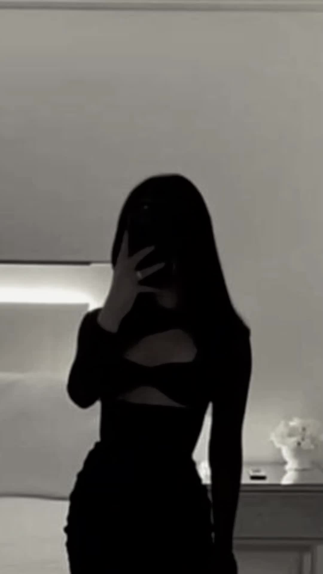 @👻𝐒𝐇𝐀𝐁𝐋𝐎𝐍👻