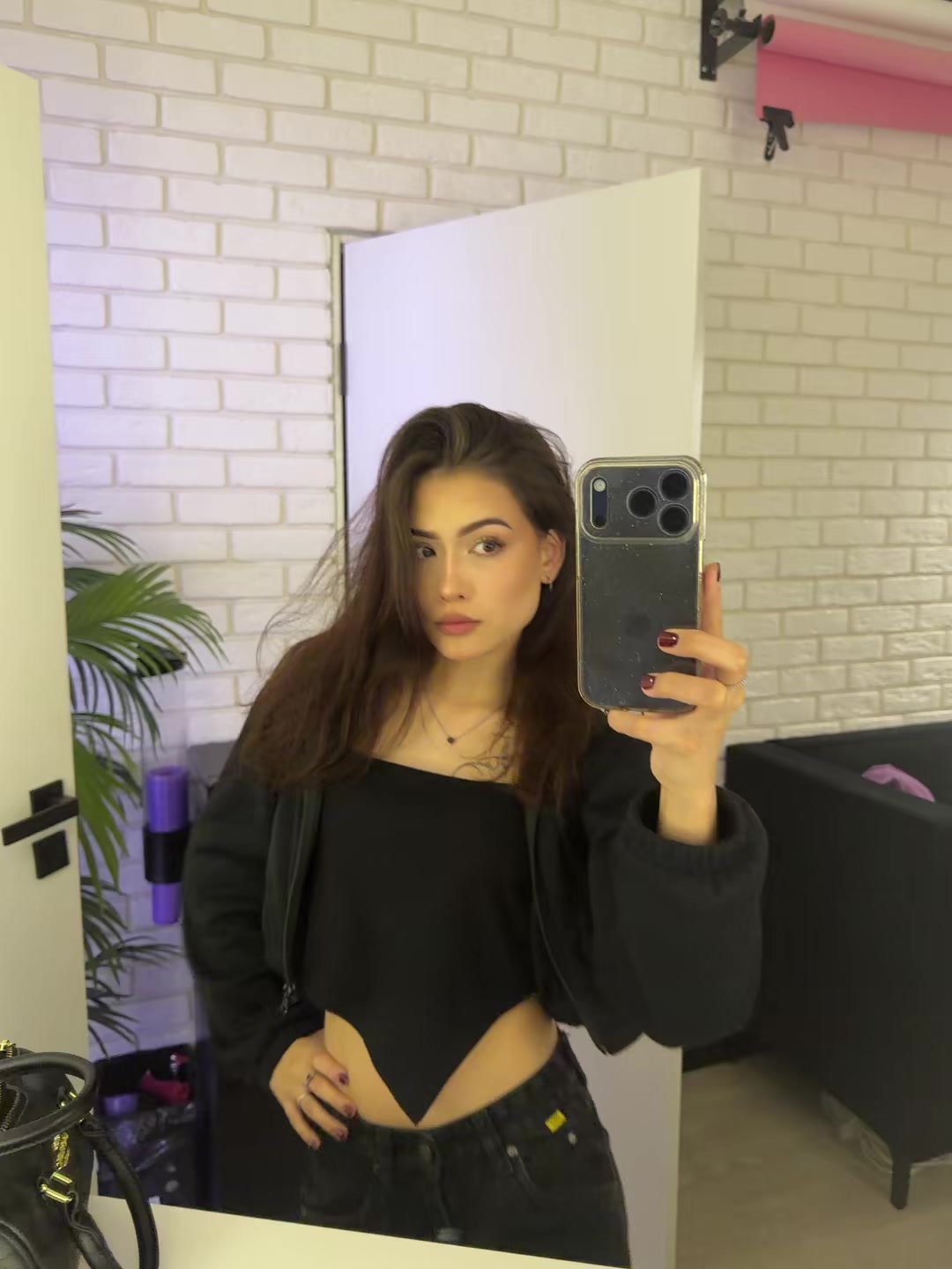 @qhahwi
