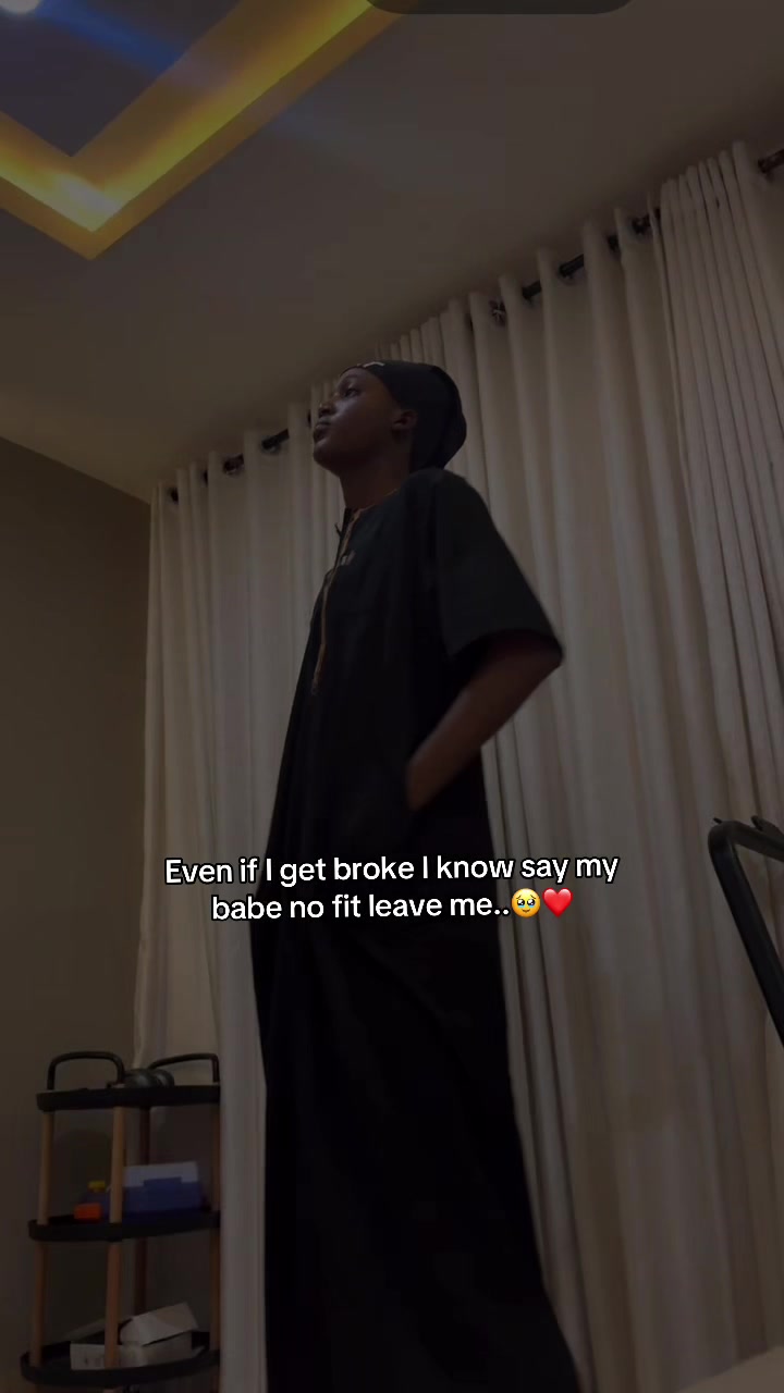 @𝐌𝐑. 𝐍𝐎𝐍𝐂𝐇𝐀𝐋𝐀𝐍𝐓🌴🤍