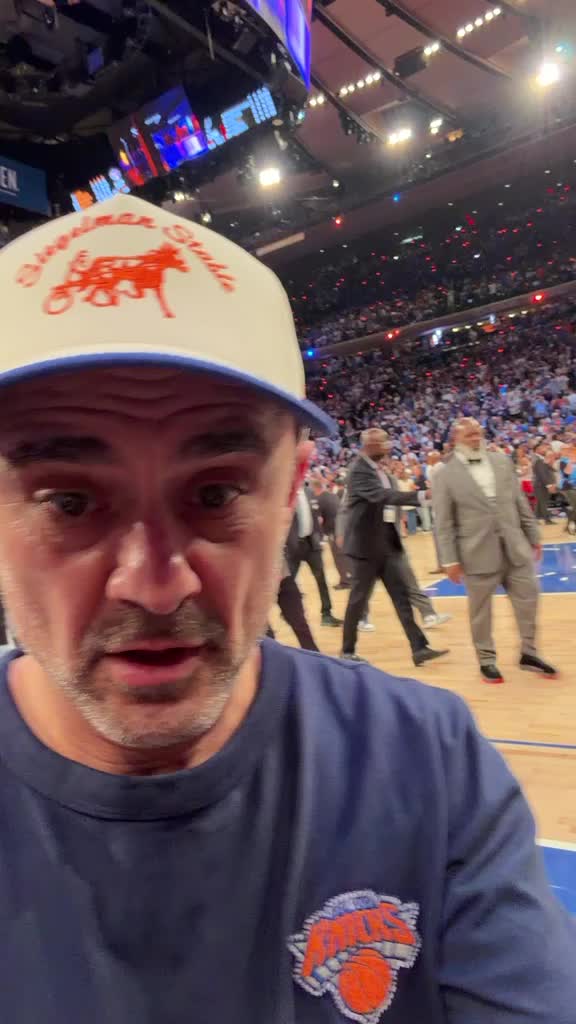 @GaryVee