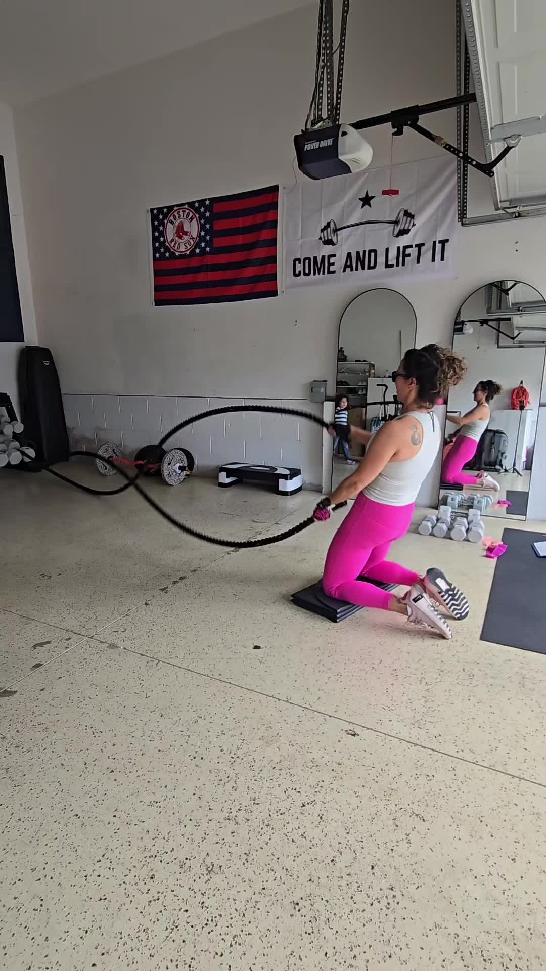 @Kay Molina | FitFlamingo242