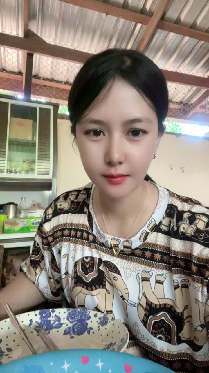@Pc Phatcha (ช่องจริง) 10,000++