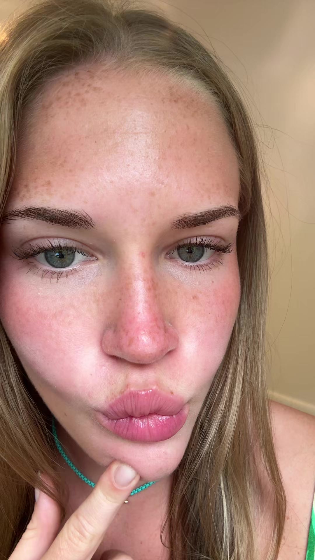 @Ameliana