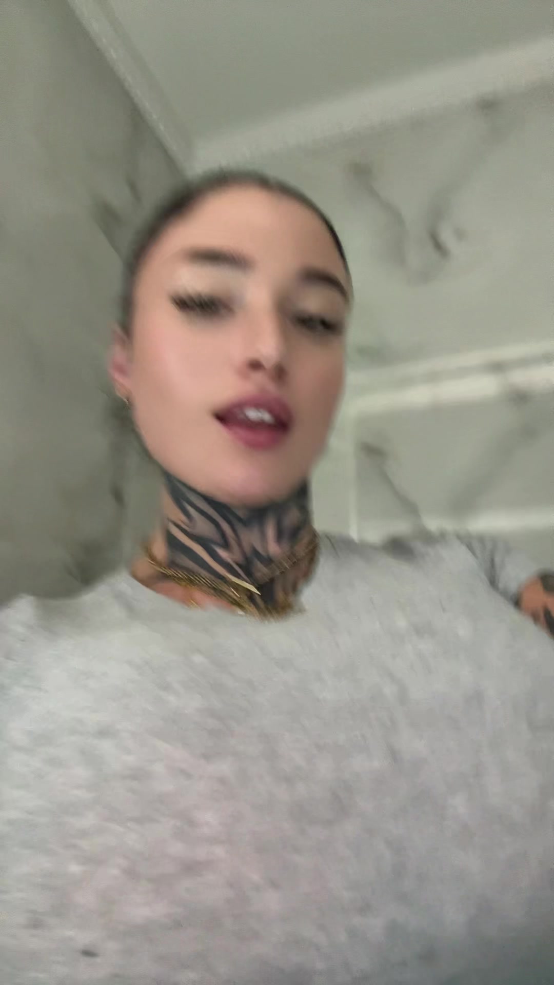 @Andeemind