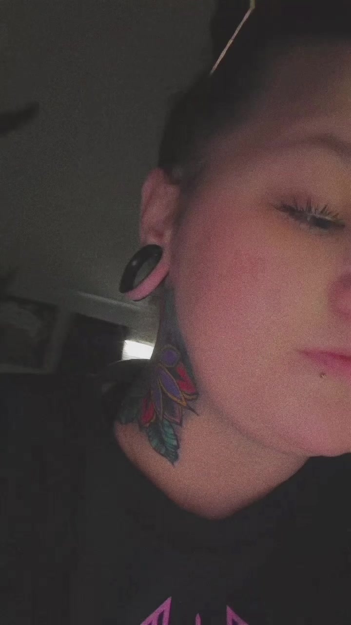@crystamichelle