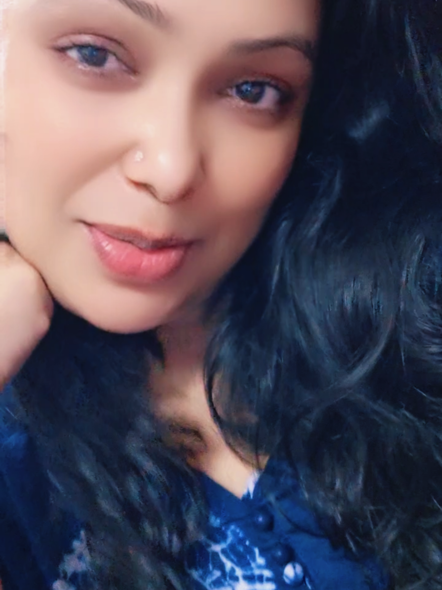 @*---ChoWdhurY..!* ♥️🖤♥️