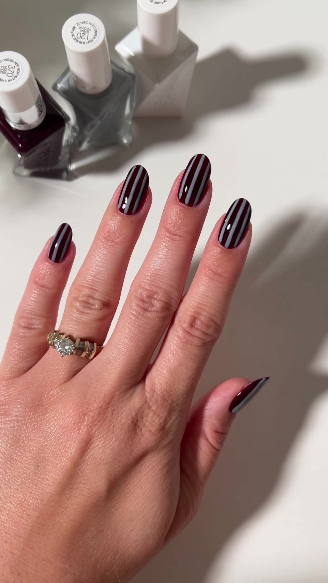 @essie