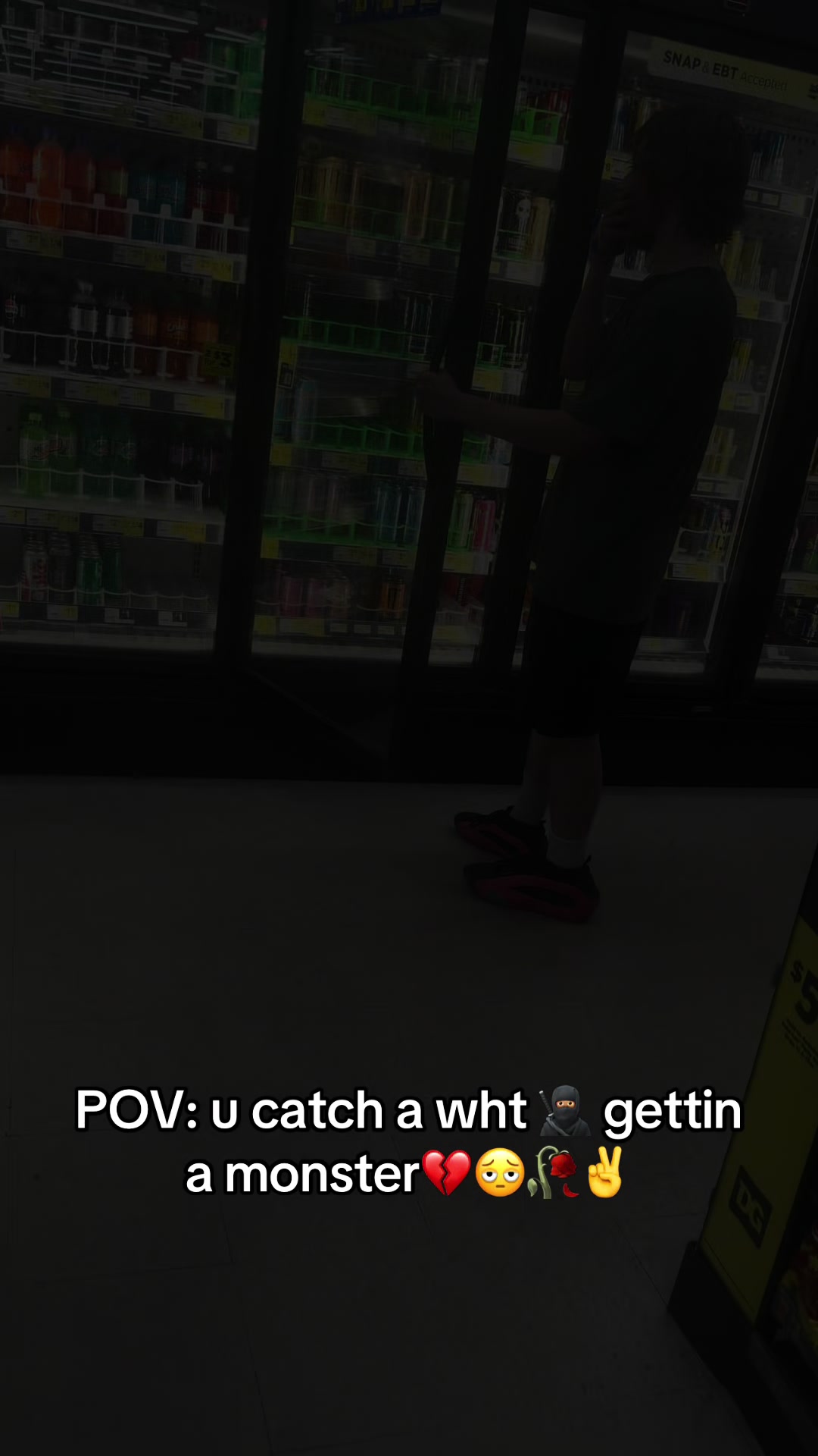 @⃟