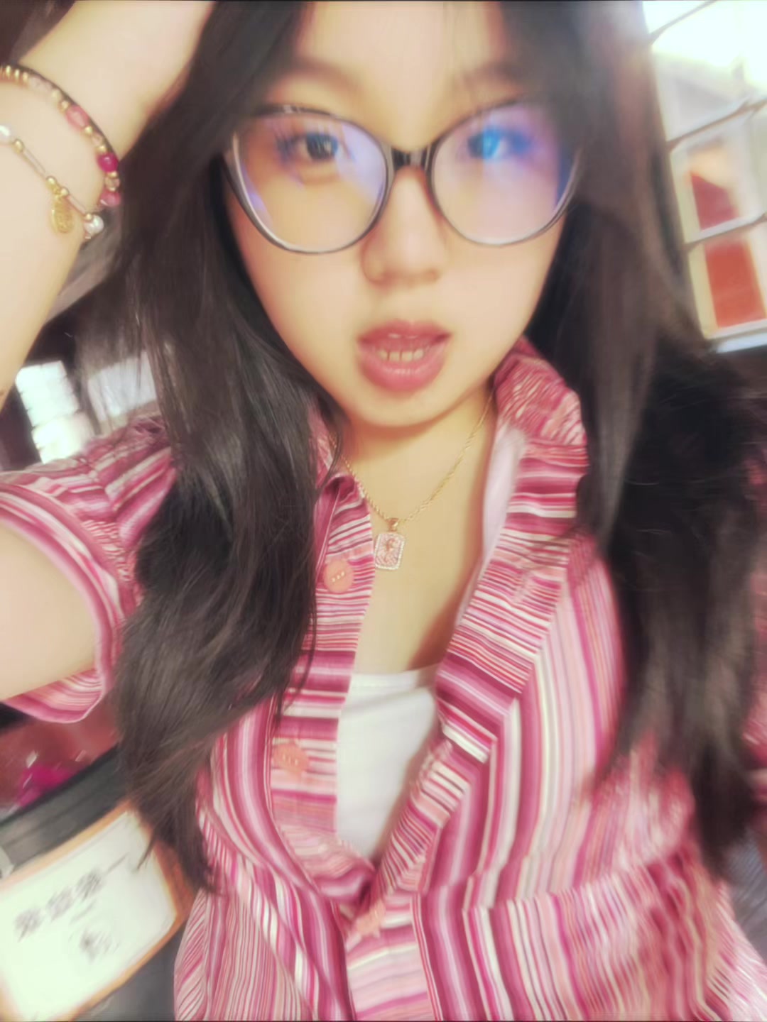 @velvelannn
