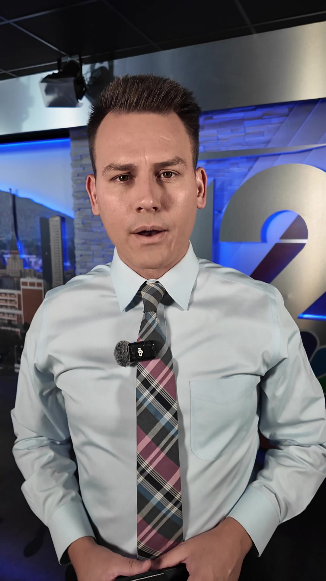 @12newsaz