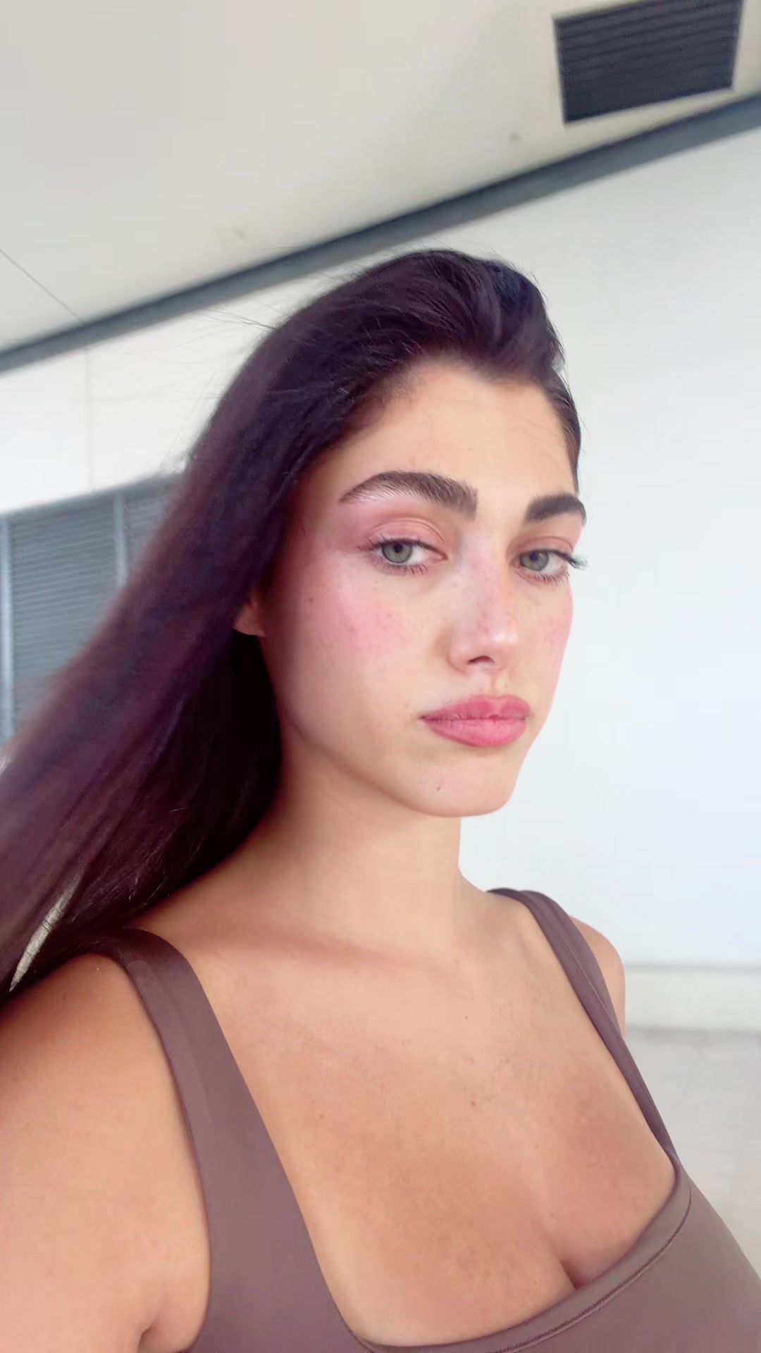 @sarinaghn
