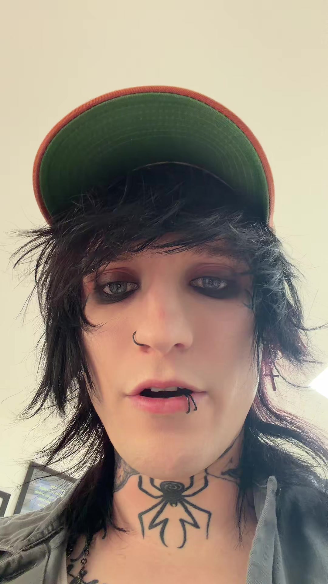 @Johnnie Guilbert