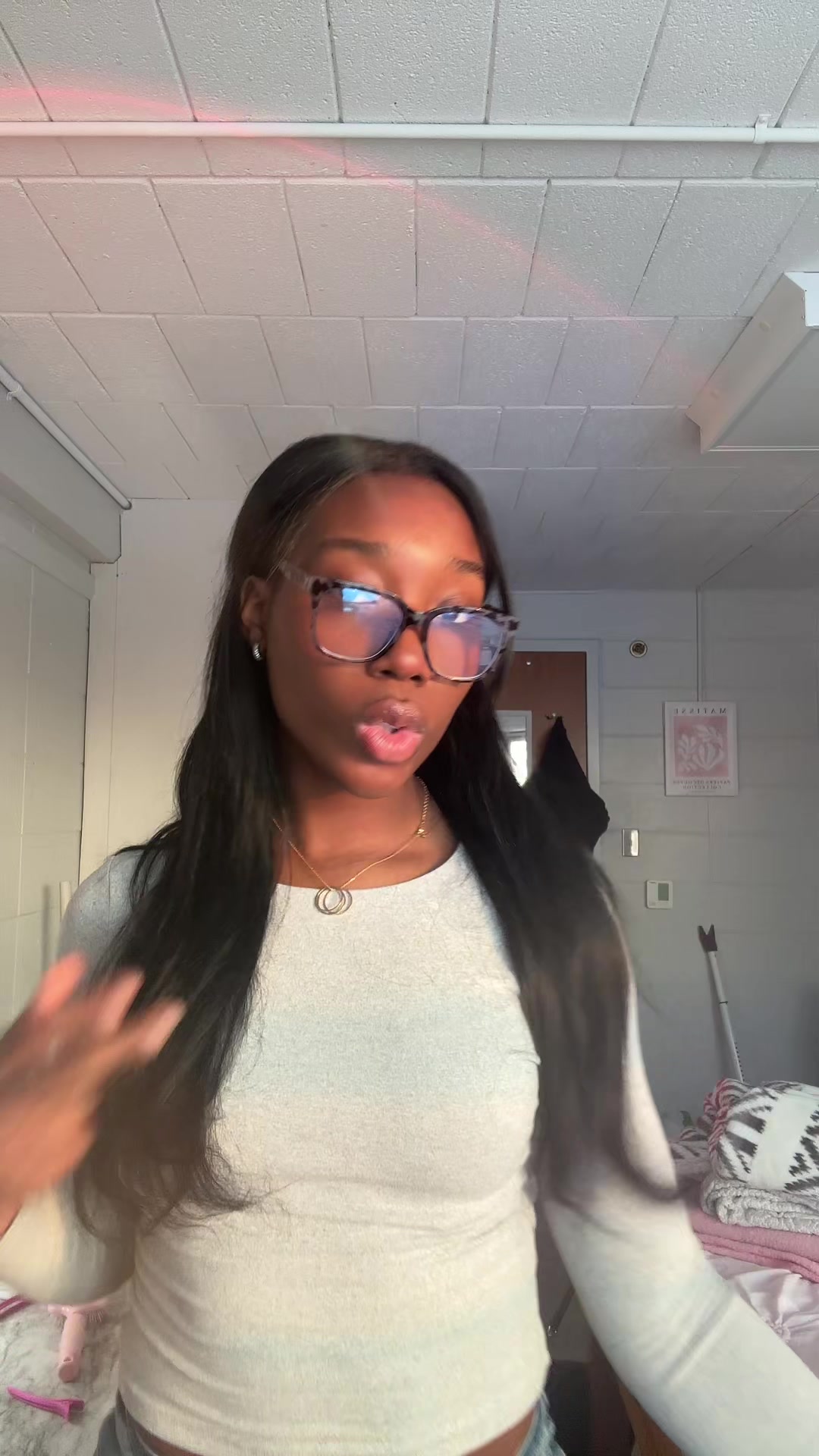 @Liv