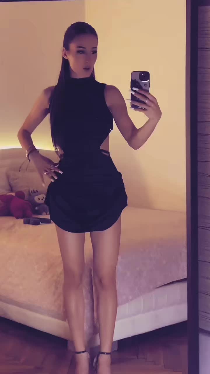 @👑