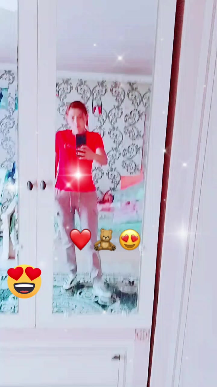 @Évi Lakatos