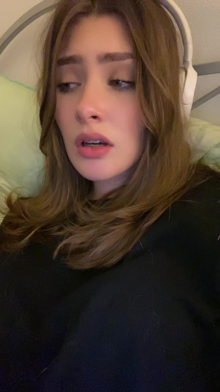 @_littleannenkova
