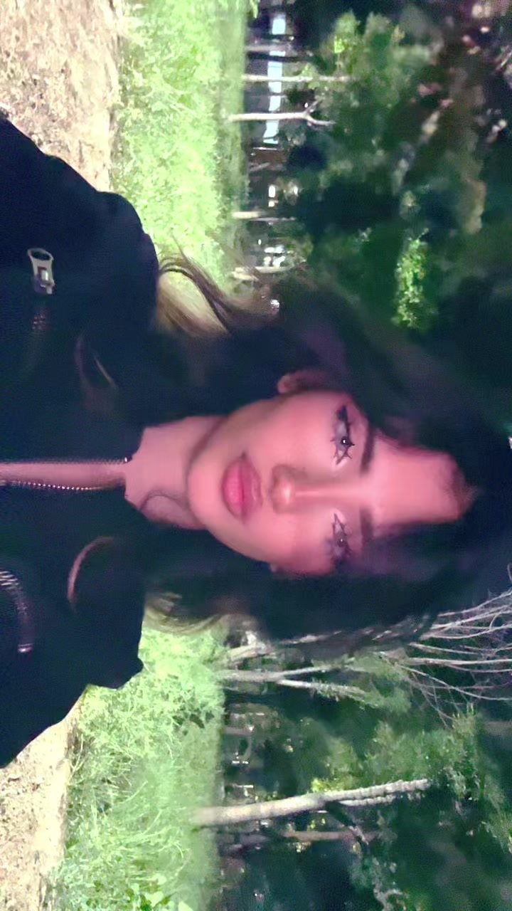 @Lia🥩