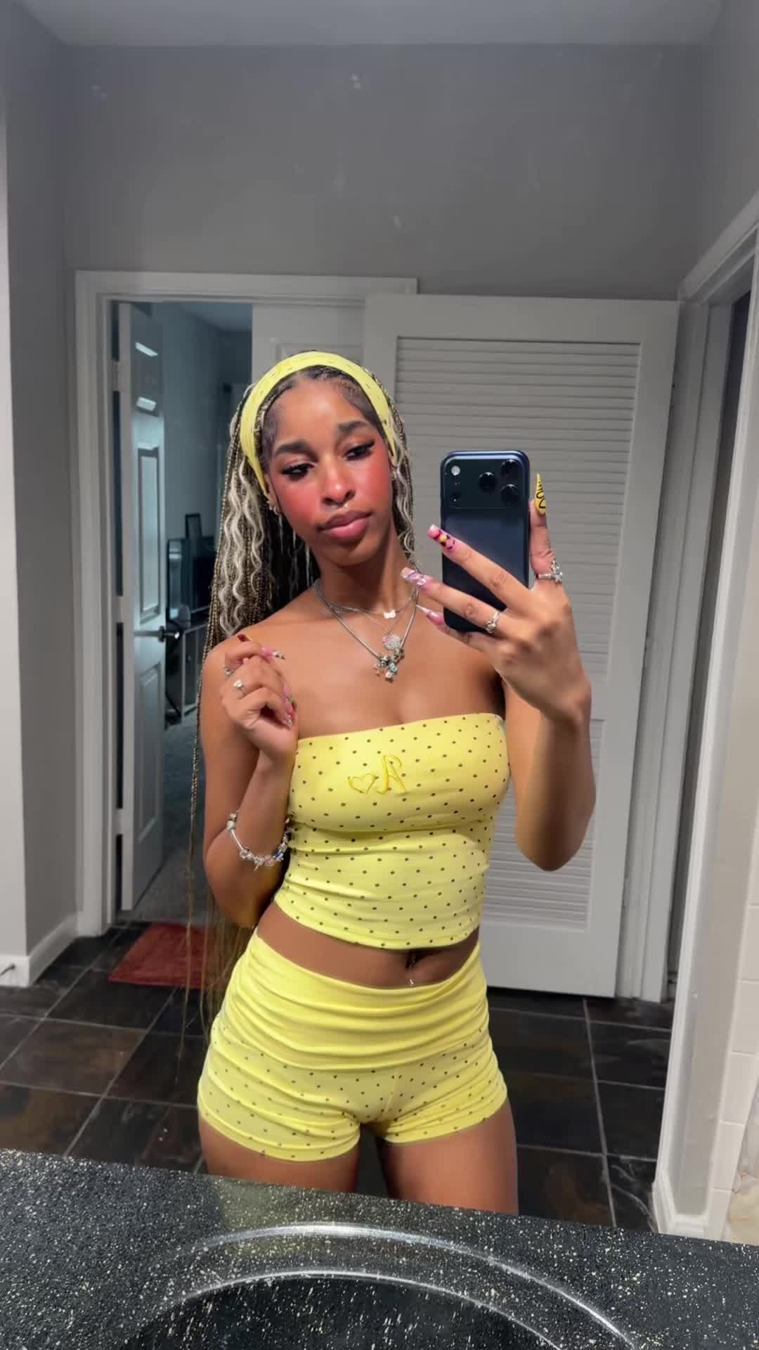 @Nobodysexual