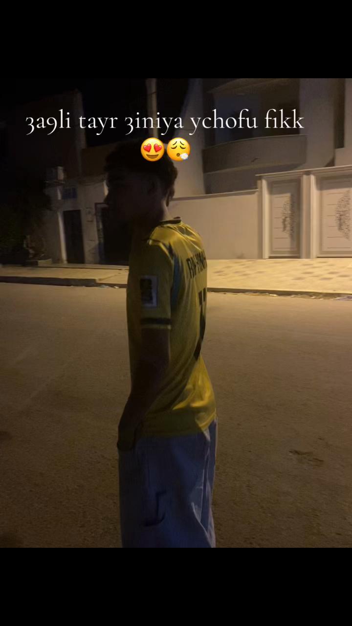 @🎭