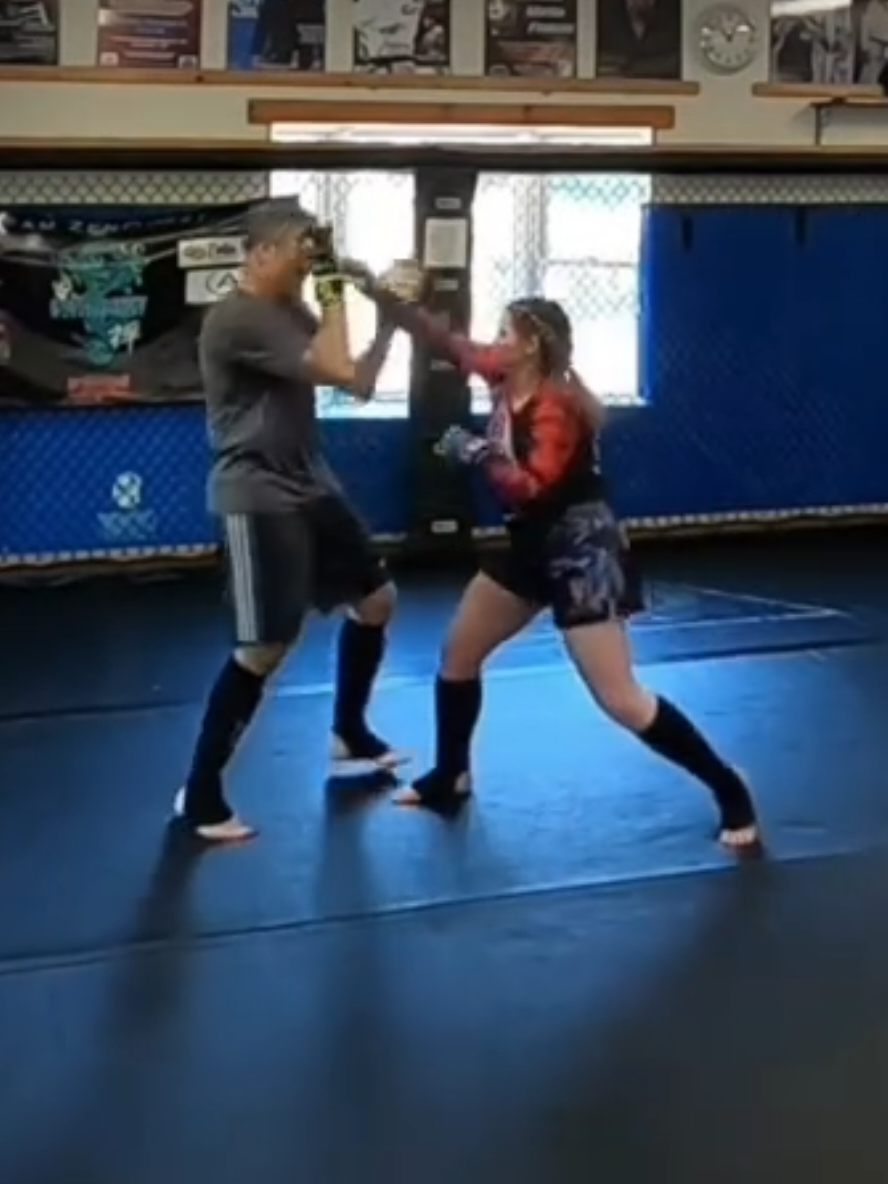@kelsinabox